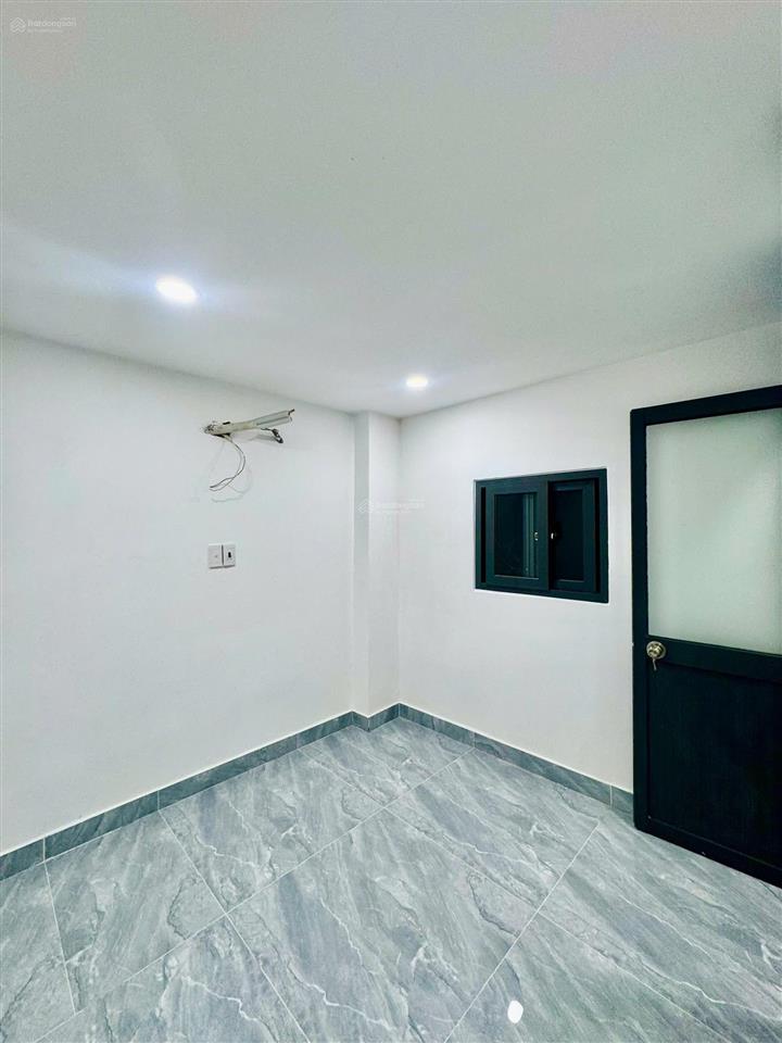 Nhà 1 lầu 15.5m² hẻm 2m sát mặt tiền đường lạc long quân, gần ngã 4 âu cơ