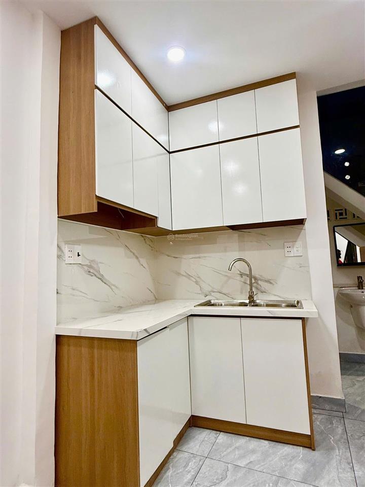 Nhà 1 lầu 15.5m² hẻm 2m sát mặt tiền đường lạc long quân, gần ngã 4 âu cơ