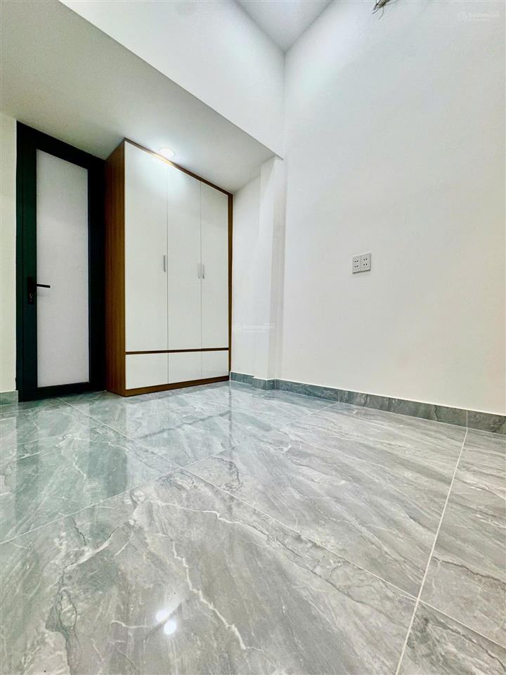 Nhà 1 lầu 15.5m² hẻm 2m sát mặt tiền đường lạc long quân, gần ngã 4 âu cơ