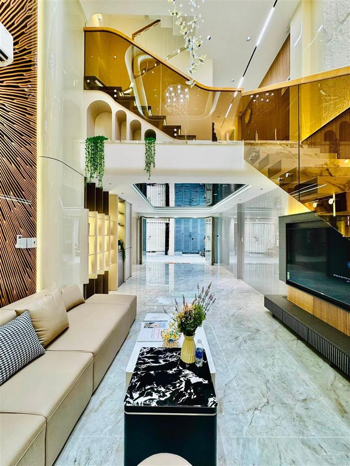 Siêu phẩm xây mới 5 tầng 47,4m2 đường quang trung, ngay bệnh viện hồng đức