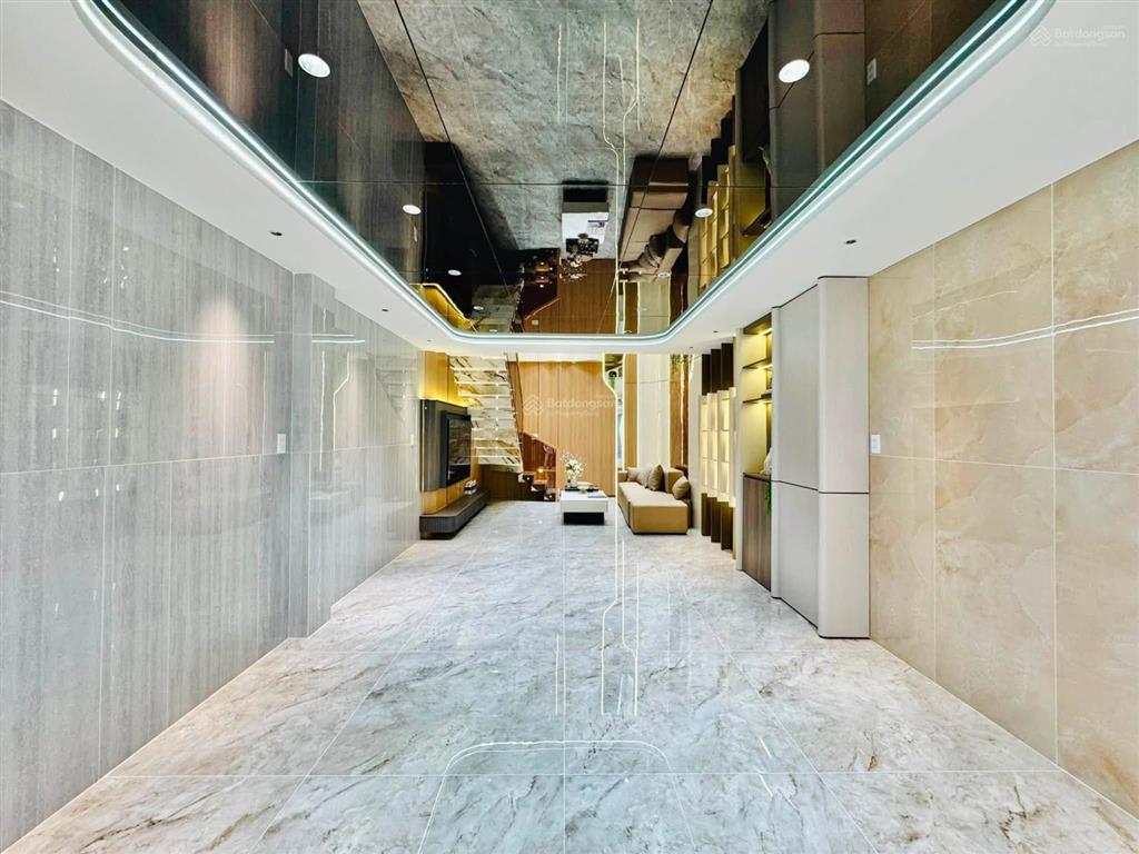 Siêu phẩm xây mới 5 tầng 47,4m2 đường quang trung, ngay bệnh viện hồng đức