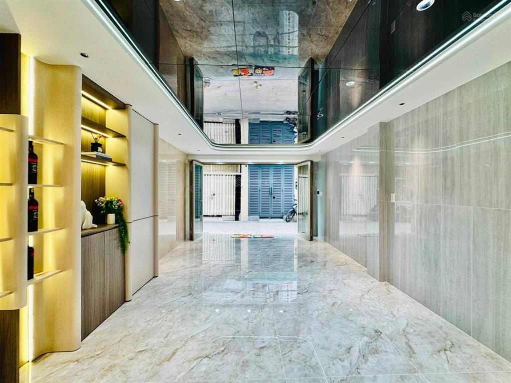 Siêu phẩm xây mới 5 tầng 47,4m2 đường quang trung, ngay bệnh viện hồng đức