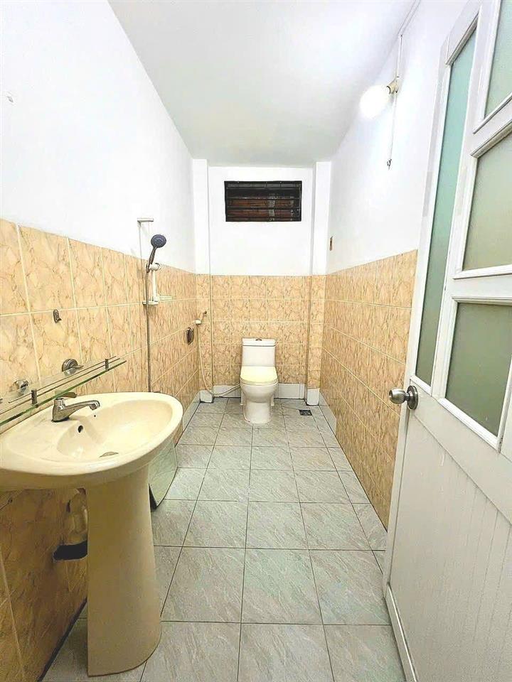 Nhà 1 lầu 69,5m2 hẻm xe hơi đường số 59, sát chợ thạch đà