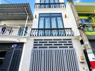 Nhà 4 tầng 27m2 hẻm 3m, chỉ 100m ra mặt tiền huỳnh văn nghệ.