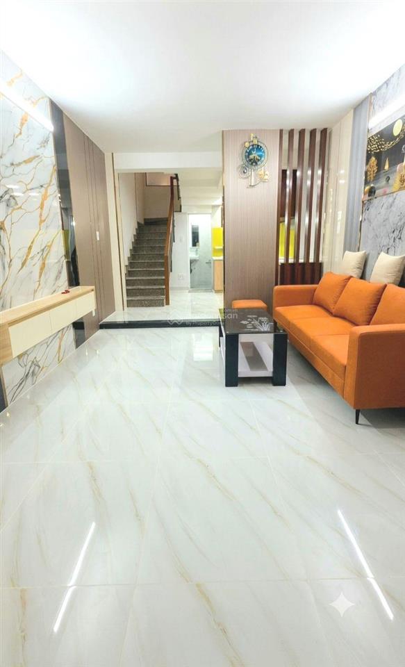 Nhà 3 lầu 32.4m2 hẻm 2.5m sát mặt tiền đường số 4, ngay công viên làng hoa