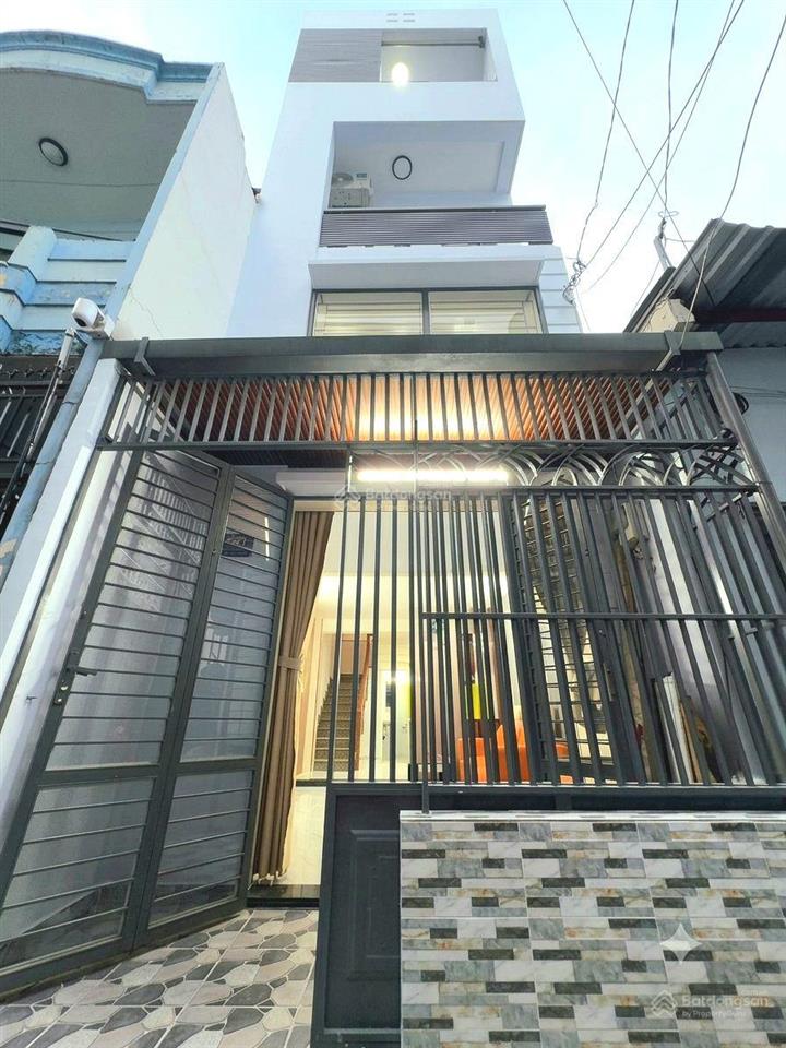 Nhà 3 lầu 32.4m2 hẻm 2.5m sát mặt tiền đường số 4, ngay công viên làng hoa