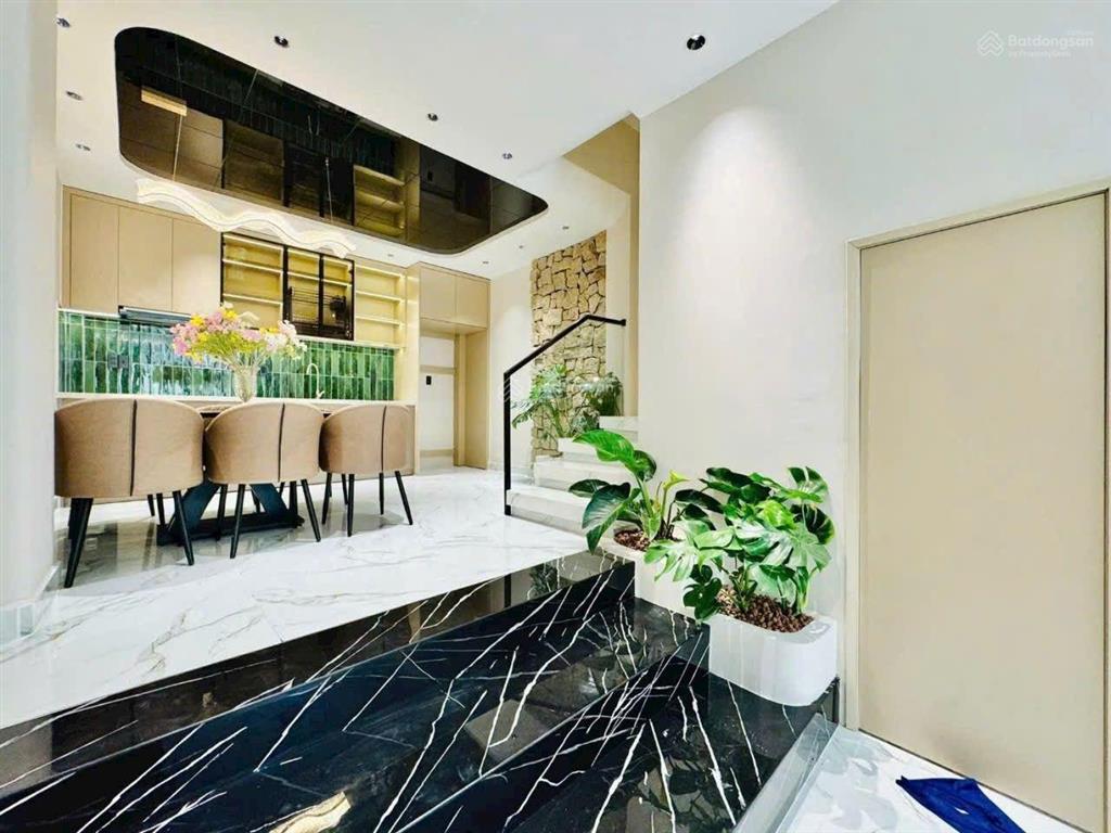 Siêu phẩm xây mới smarthome 3 lầu 49m2 hẻm xe hơi gần cv làng hoa
