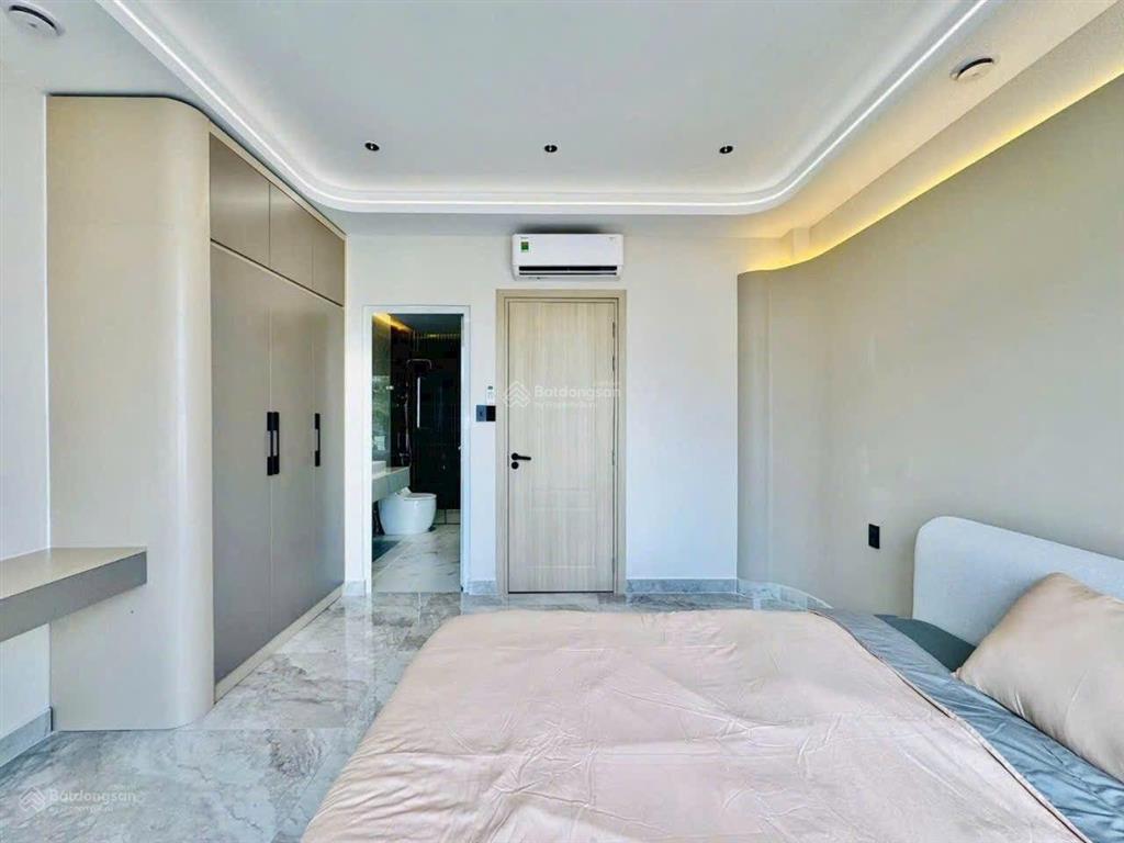 Siêu phẩm xây mới smarthome 3 lầu 49m2 hẻm xe hơi gần cv làng hoa