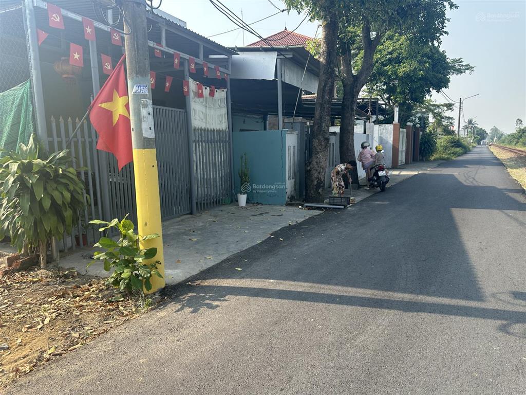 Bán đất nhà vườn hoặc kho xưởng hòa tiến