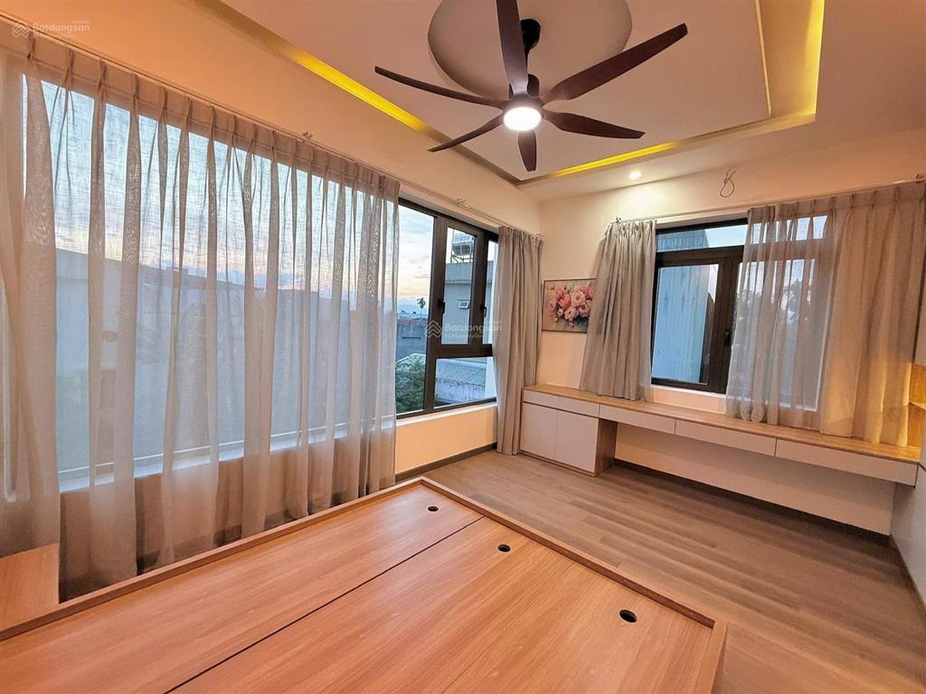 Villa nhà vườn đẹp vị trí hiếm ngay trung tâm hoà xuân