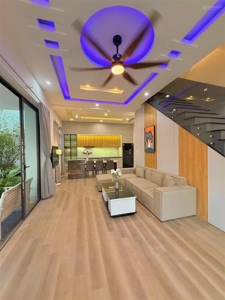 Villa nhà vườn đẹp vị trí hiếm ngay trung tâm hoà xuân