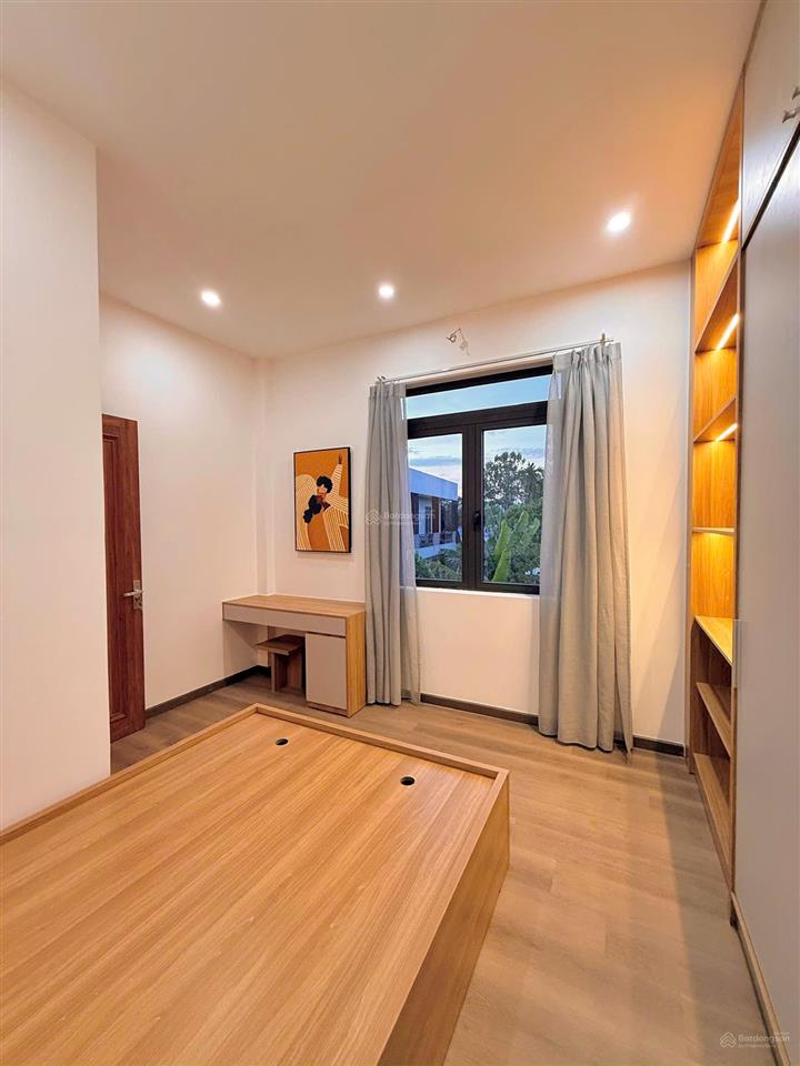Villa nhà vườn đẹp vị trí hiếm ngay trung tâm hoà xuân