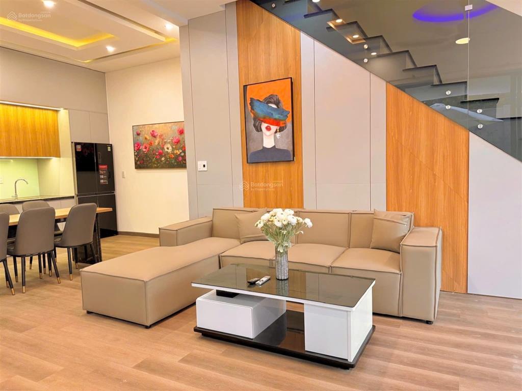 Villa nhà vườn đẹp vị trí hiếm ngay trung tâm hoà xuân
