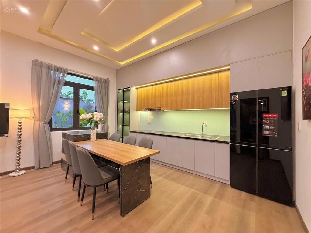 Villa nhà vườn đẹp vị trí hiếm ngay trung tâm hoà xuân