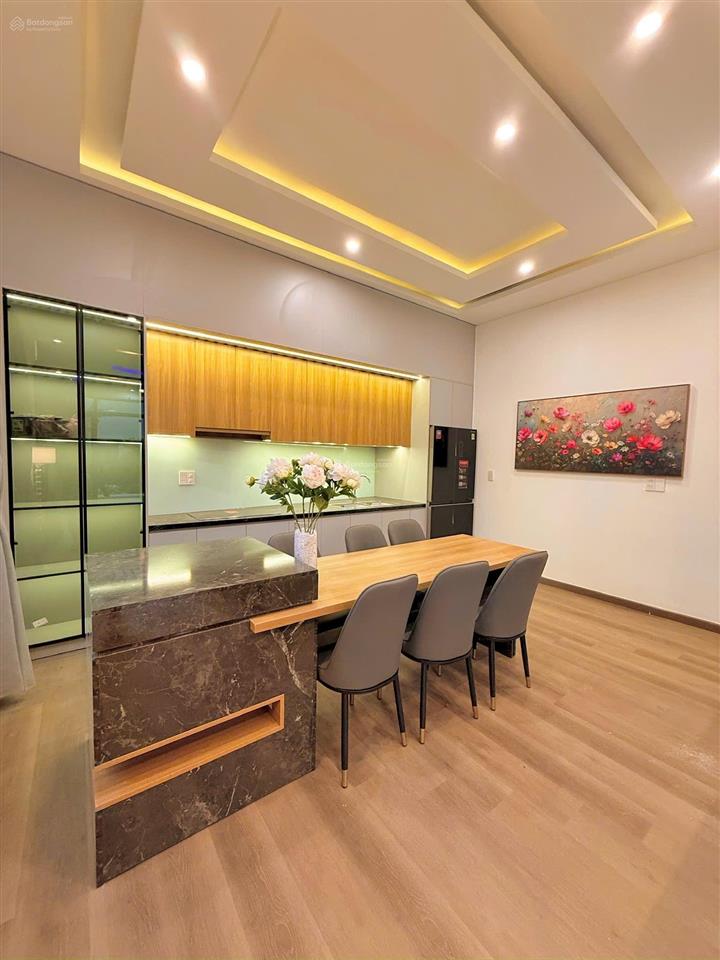 Villa nhà vườn đẹp vị trí hiếm ngay trung tâm hoà xuân