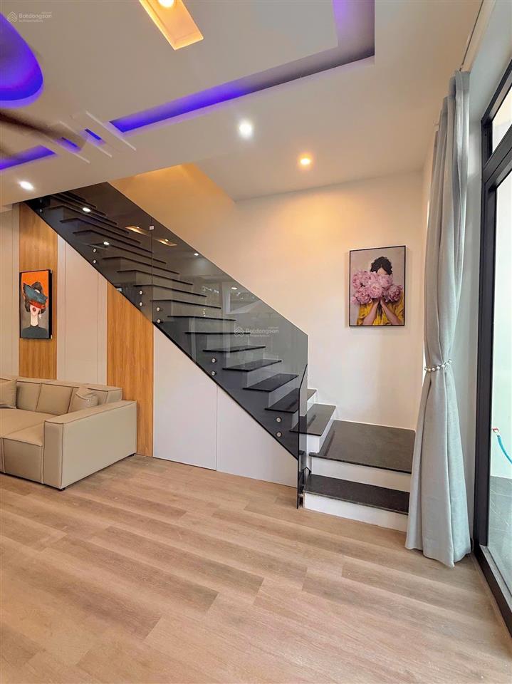 Villa nhà vườn đẹp vị trí hiếm ngay trung tâm hoà xuân