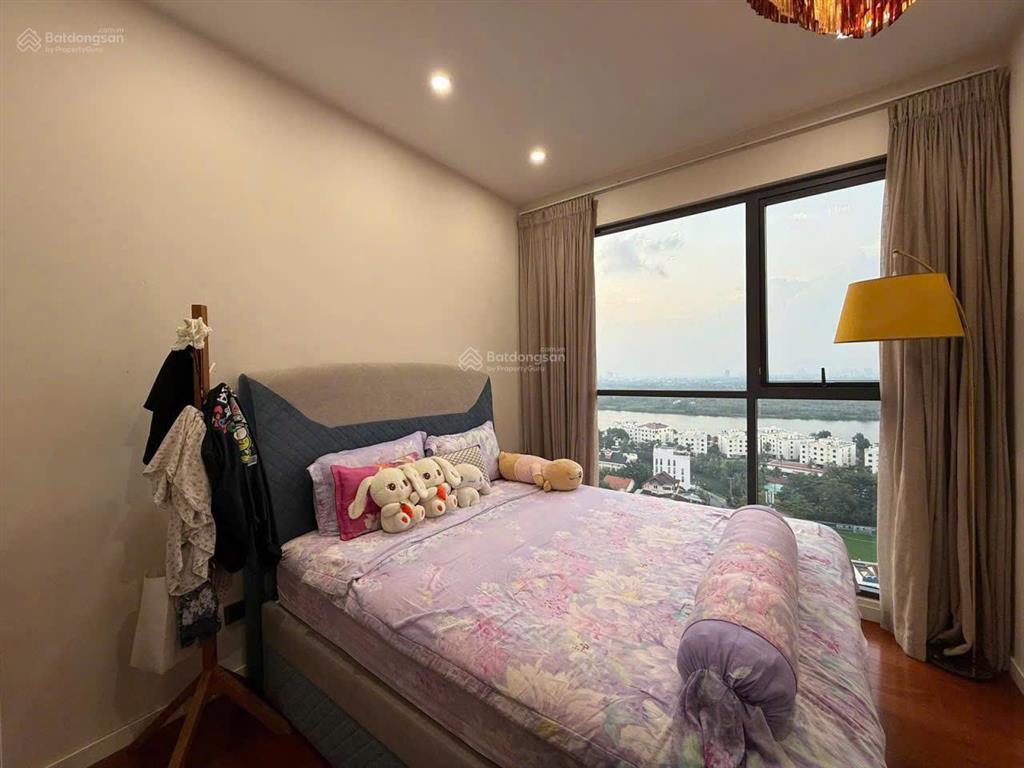 4pn view sông 166m2 trống sẵn dọn vào ngay