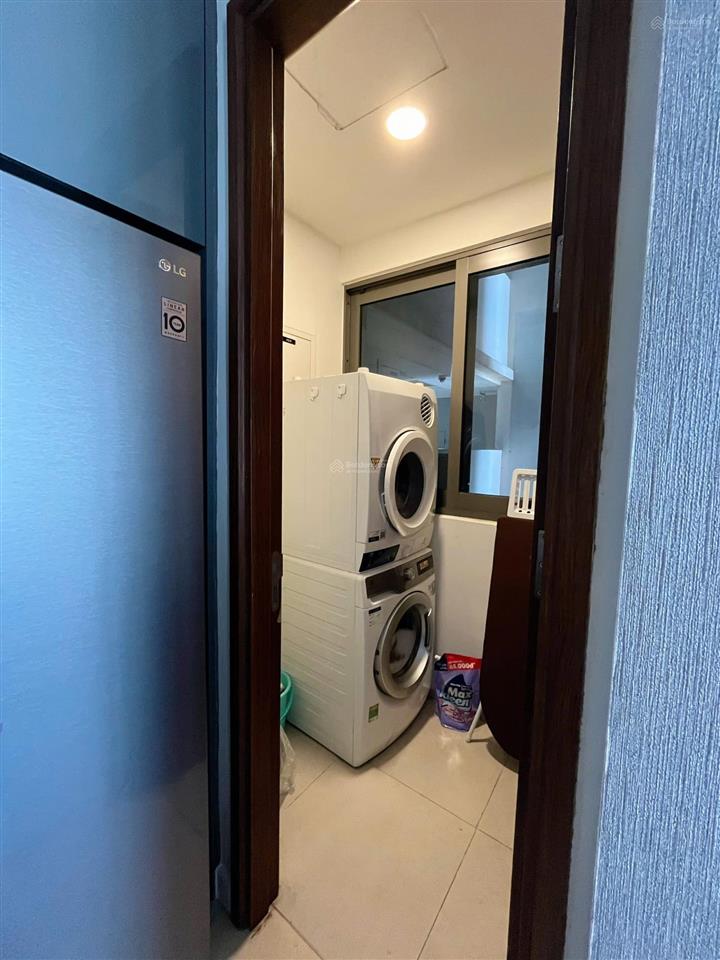 2pn full nt đẹp, view sông, nội thất mới 100% trống sẵn vào ngay