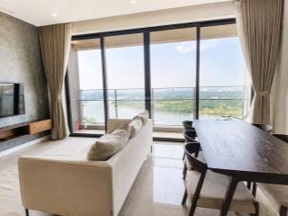 3pn full nội thất mới, 130m2, tầng cao view sông trống sẵn.