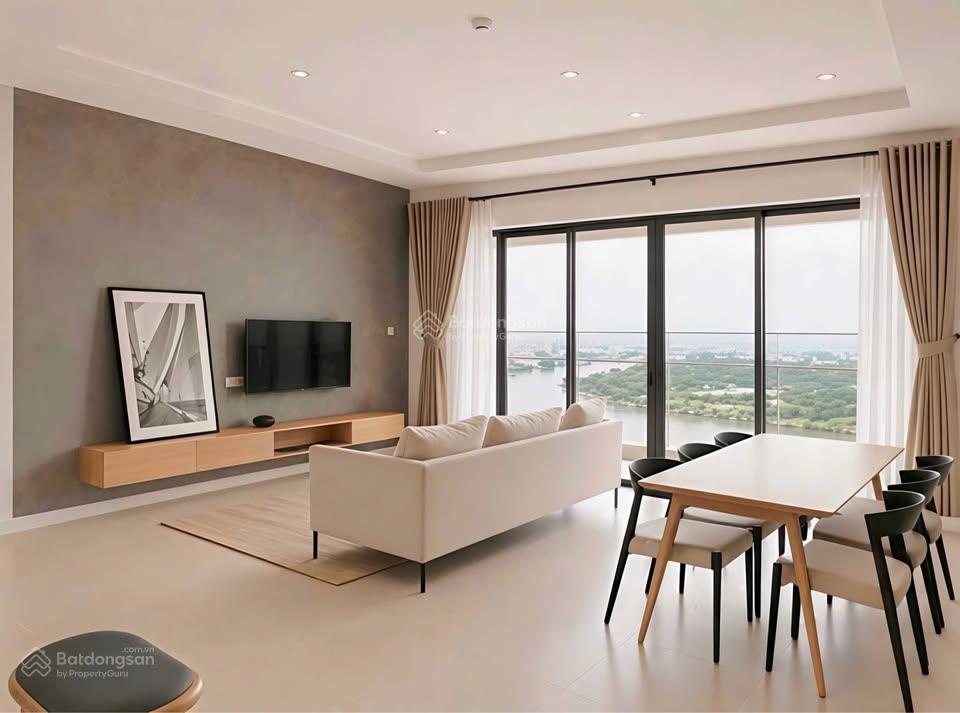 Cho thuê 4pn full nt, lầu cao view sông trống sẵn