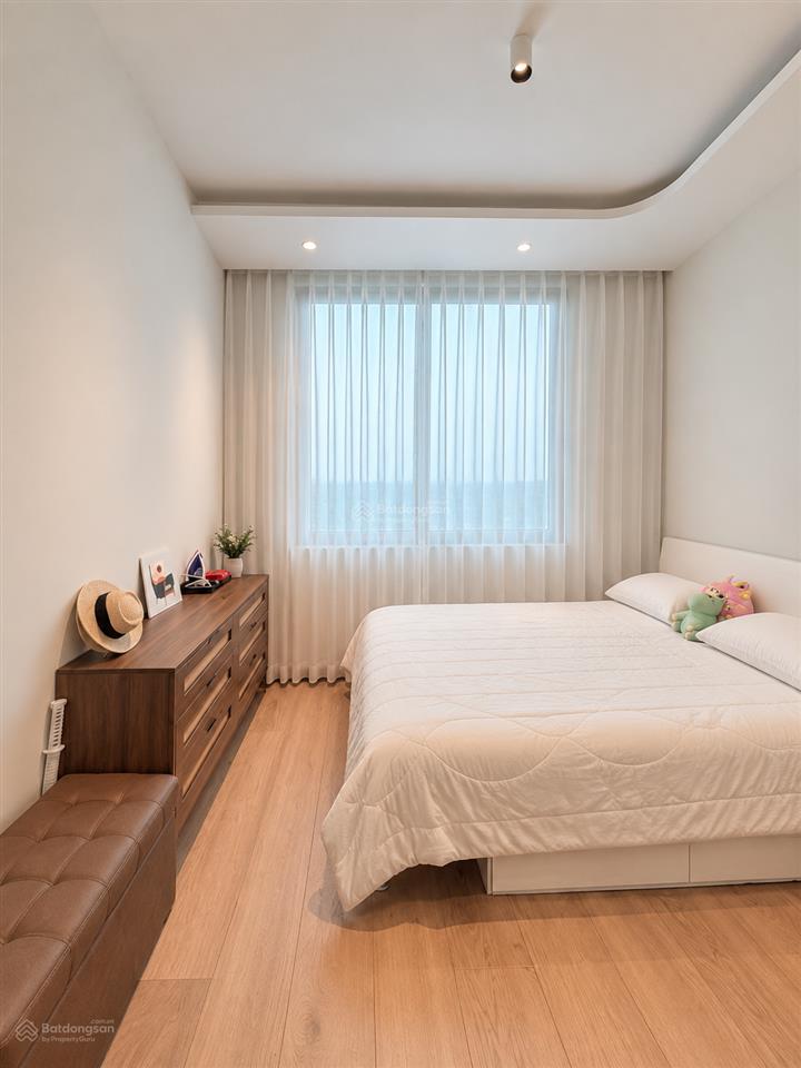 2pn nội thất mới, trống sẵn dọn vào ở ngay, thương lượng giá tốt chính chủ