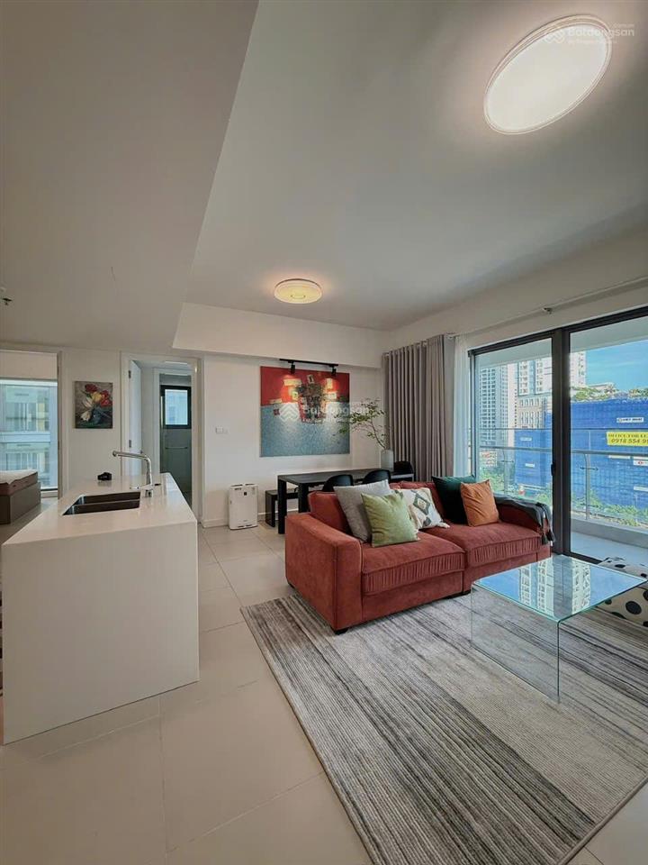 2pn dt 100m2, nội thất mới, trống sẵn dọn vào ngay giá tốt.