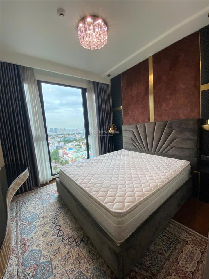 2pn nội thất cao cấp, lầu cao view đẹp, trống sẵn, dễ đi xem 24/7