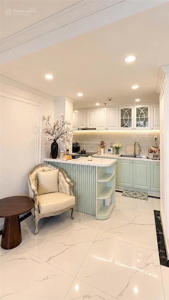 Duplex 3pn 130m2, nội thất hiện đại, trống sẵn dọn vào thuê giá tốt tại tòa t5.