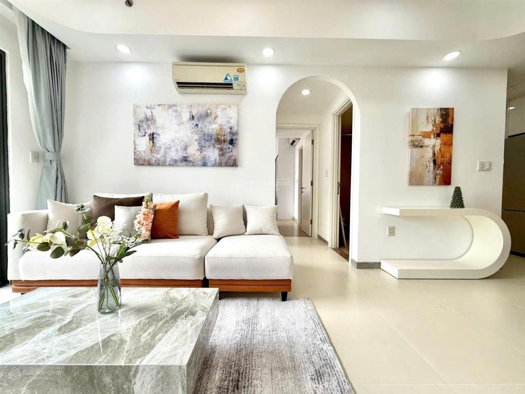 Thấp hơn 20%, 2pn2wc tại tòa t5 giá thật chỉ 7,99 tỉ, nhà mới đẹp, căn góc.