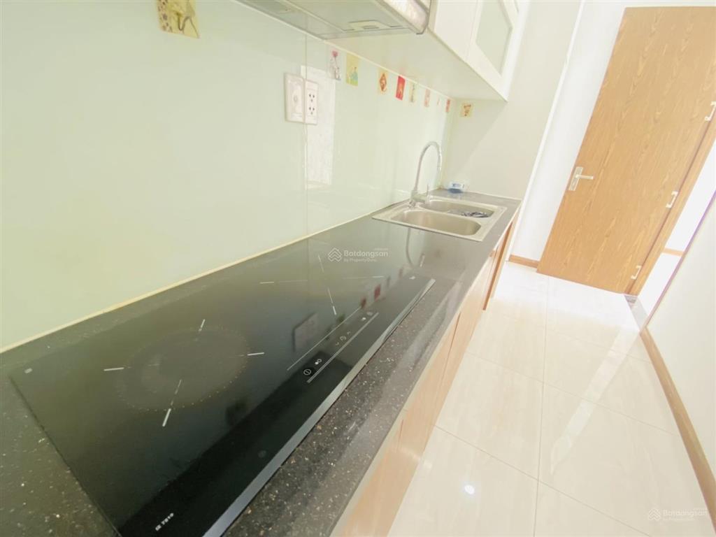 2pn 2wc góc cần bán view ánh sáng nhiều trống sẵn dễ xem 24/7