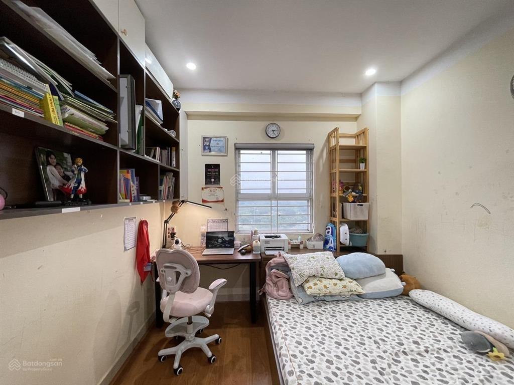 4 tỷ  hiếm  chung cư ct2a thạch bàn  tầng cao  02 ngủ, 02 vệ sinh  chủ tặng hầu hết nội thất