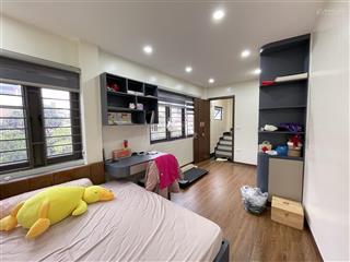 6,58 tỷ còn bớt  nhà thạch bàn  dân xây  lô góc cực thoáng  đầy đủ nội thất ở luôn