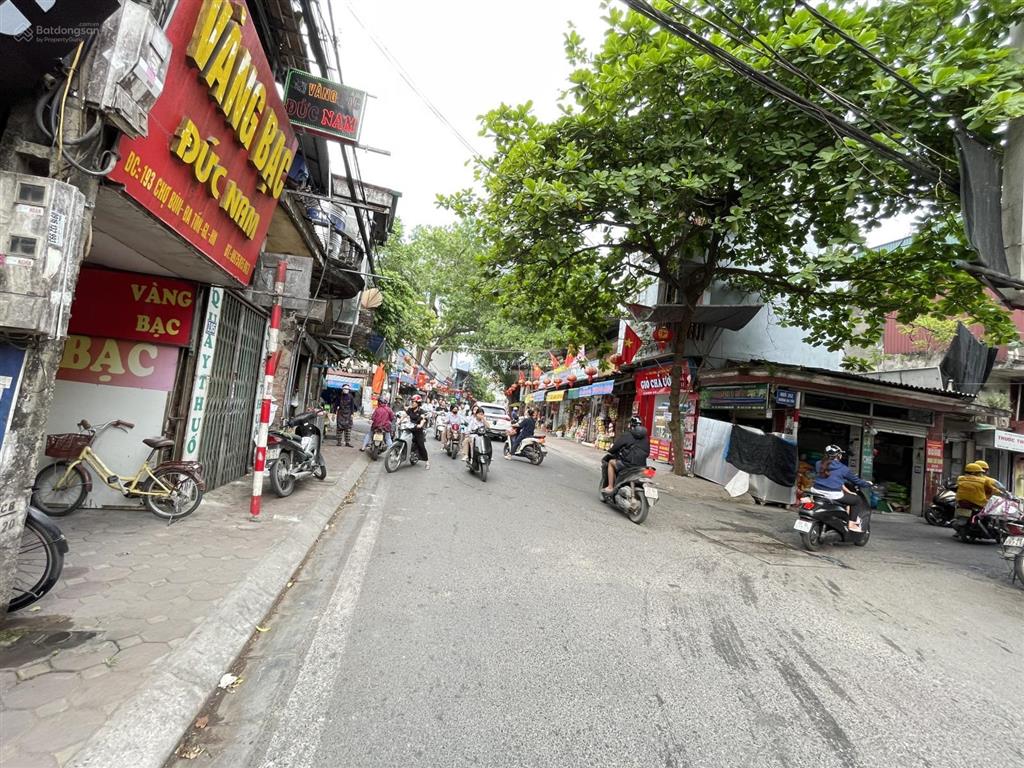 9 tỷ  105 m2 đất  ô tô thông  mặt tiền 8m nở hậu cực đẹp