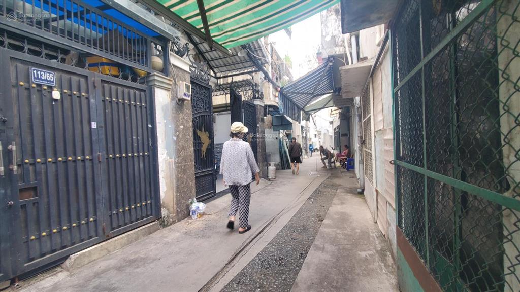Bán nhà riêng 12 tỷ thuộc đường trần văn đang, p11, q3, hcm, hẻm thông ra hoàng sa