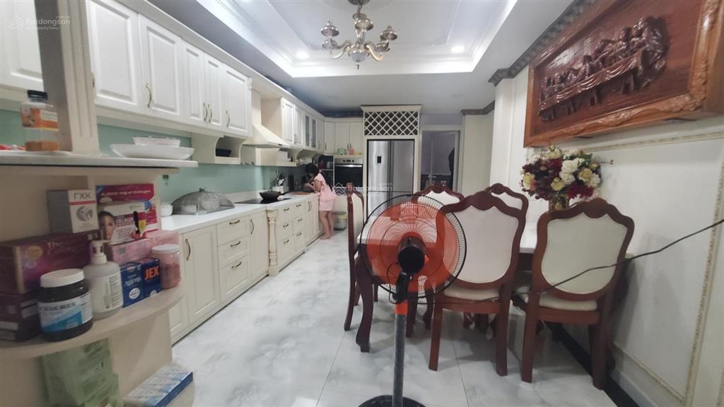 Bán nhà riêng 12 tỷ thuộc đường trần văn đang, p11, q3, hcm, hẻm thông ra hoàng sa