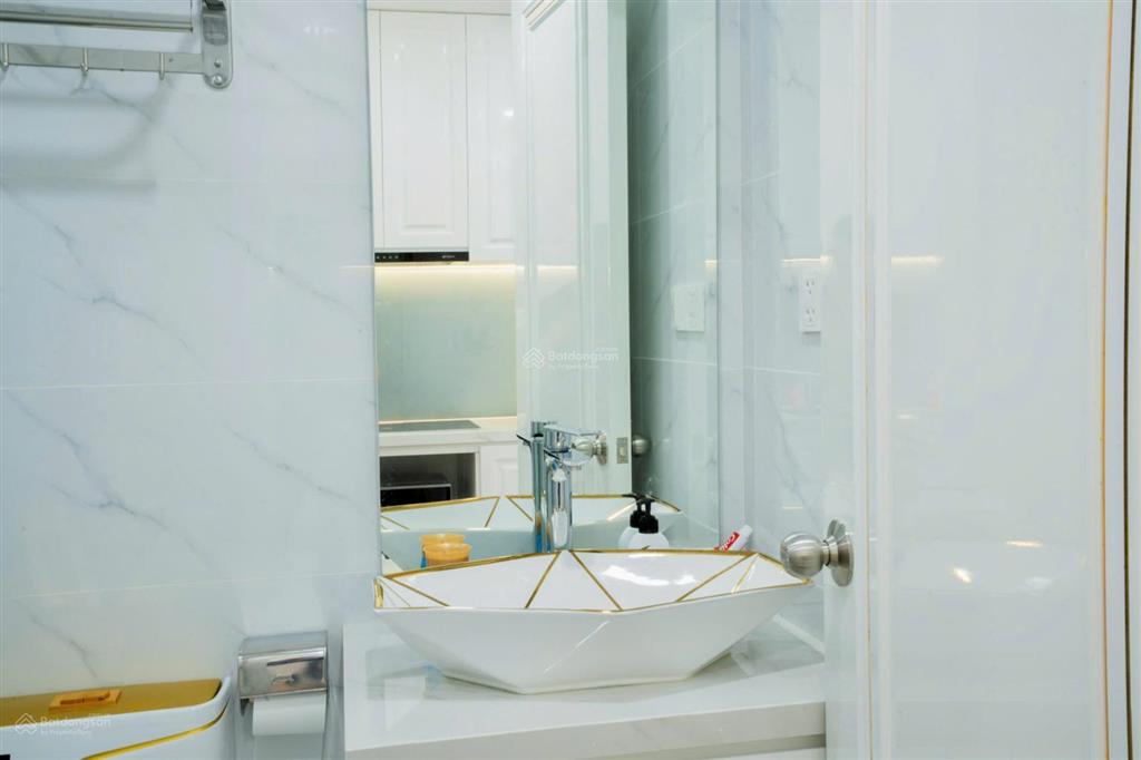 Cần cho thuê gấp căn hộ đầy đủ nội thất giá 14 triệu/tháng.  091309795