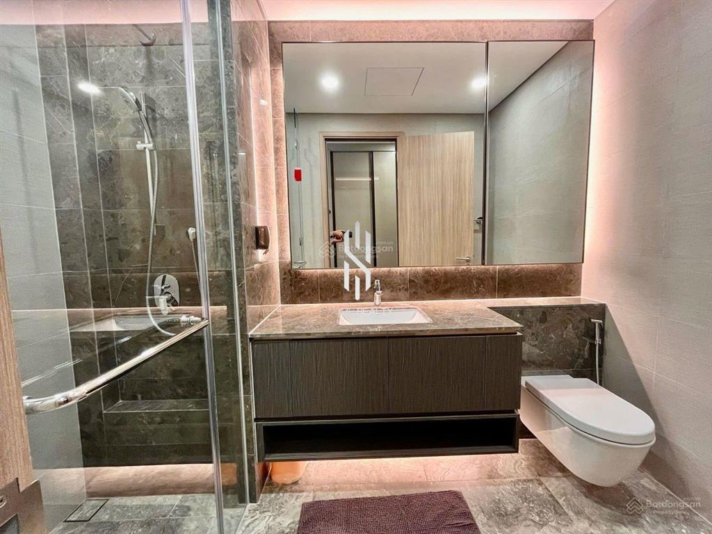 Cho thuê the river  2pn full nội thất  tầng cao, thoáng mát
