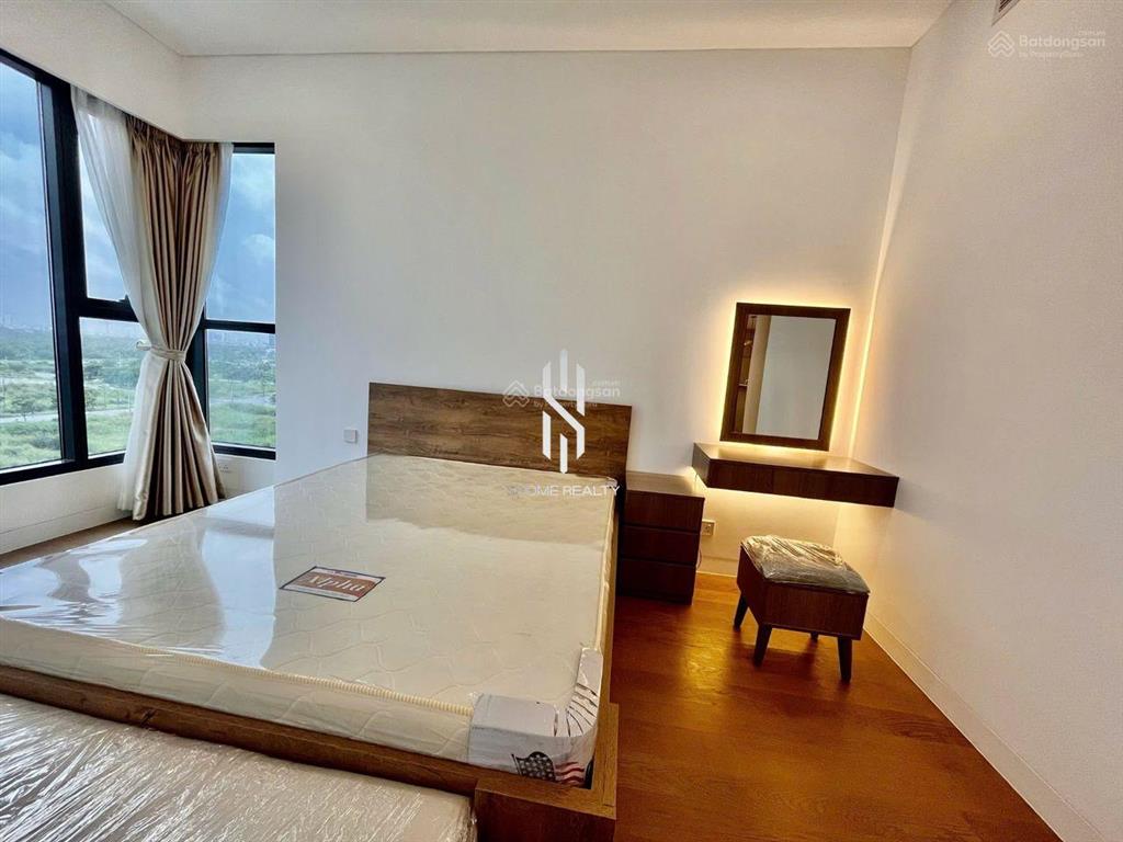 Cho thuê the river  2pn full nội thất  tầng cao, thoáng mát