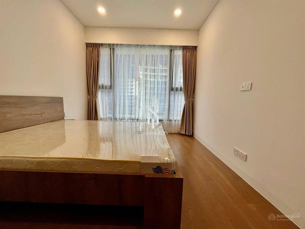 Cho thuê the river  2pn full nội thất  tầng cao, thoáng mát