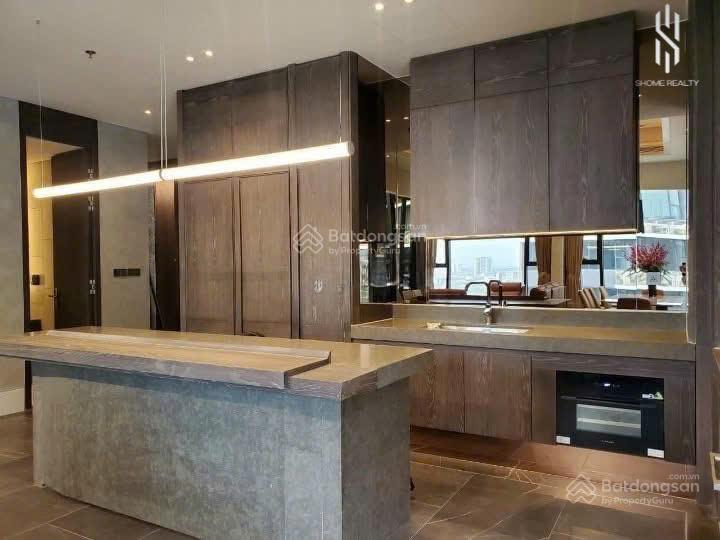The river cho thuê penthouse  3pn sân vườn riêng, tầng cao