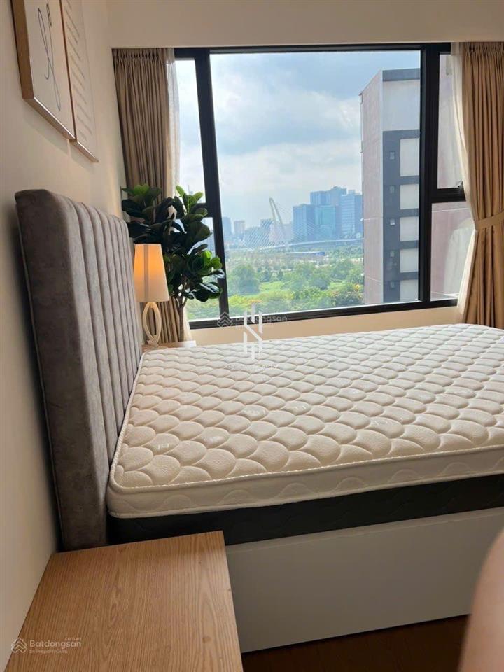 Cho thuê the river  2pn full nội thất  tầng cao, view quận 1