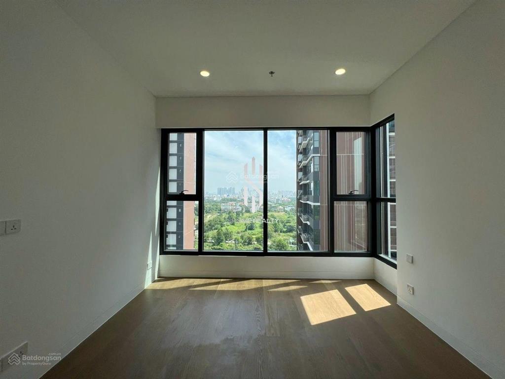 Cho thuê the river  3pn 2wc tầng cao thoáng mát  vào ở liền