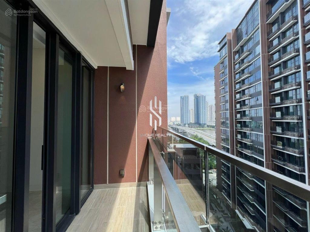 Cho thuê the river  3pn 2wc tầng cao thoáng mát  vào ở liền