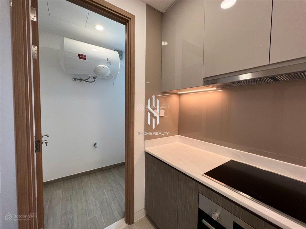 Cho thuê the river  3pn 2wc tầng cao thoáng mát  vào ở liền