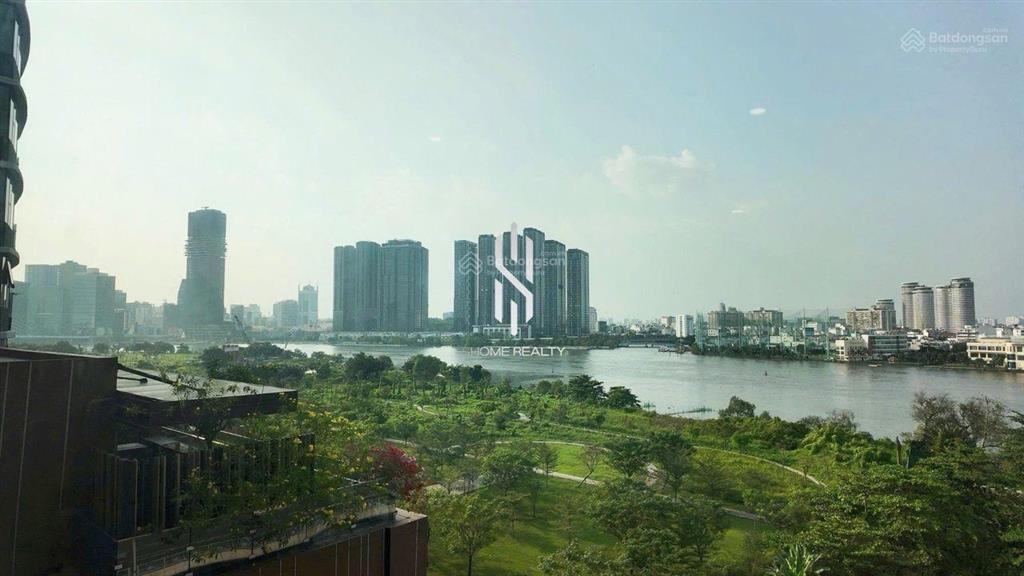 The river  4pn  ntcb trực diện sông view đẹp  diện tích lớn