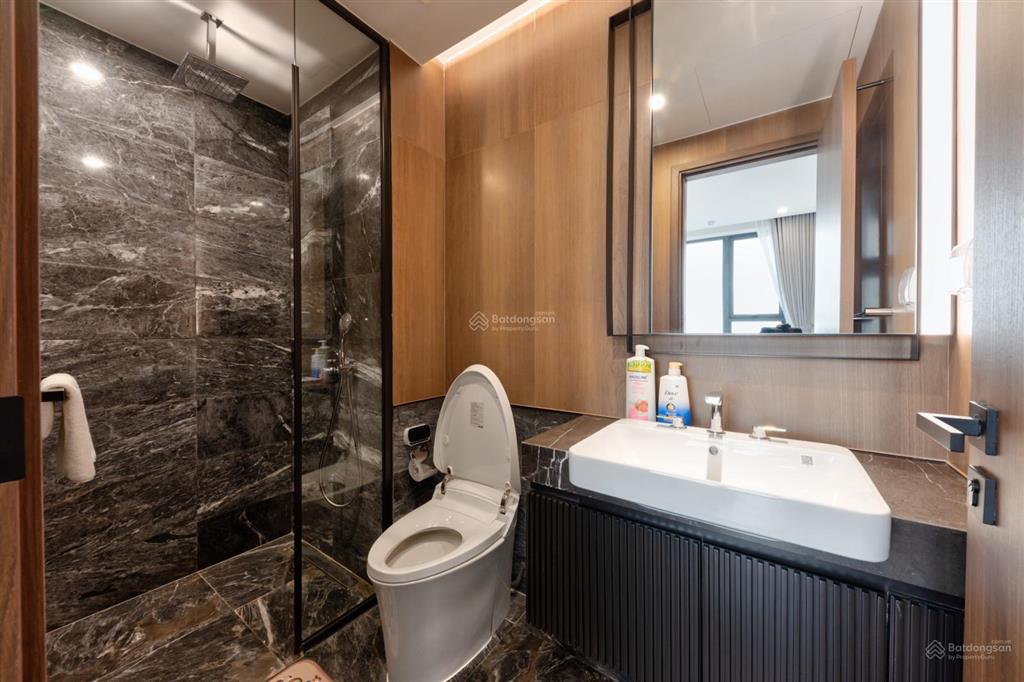 Cho thuê căn hộ 1pn mới full nội thất ngay cư xá đô thành, tiếp giáp quận 1, quận 10
