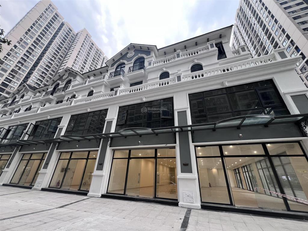 Siêu hót bán sboutique shophouse tmdv 4 tầng tại vinhomes smart city chiết khấu lên đến 25%.