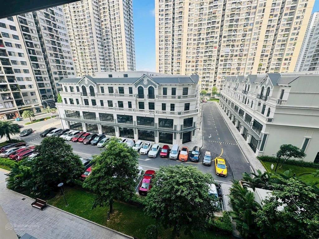 Siêu hót bán sboutique shophouse tmdv 4 tầng tại vinhomes smart city chiết khấu lên đến 25%.