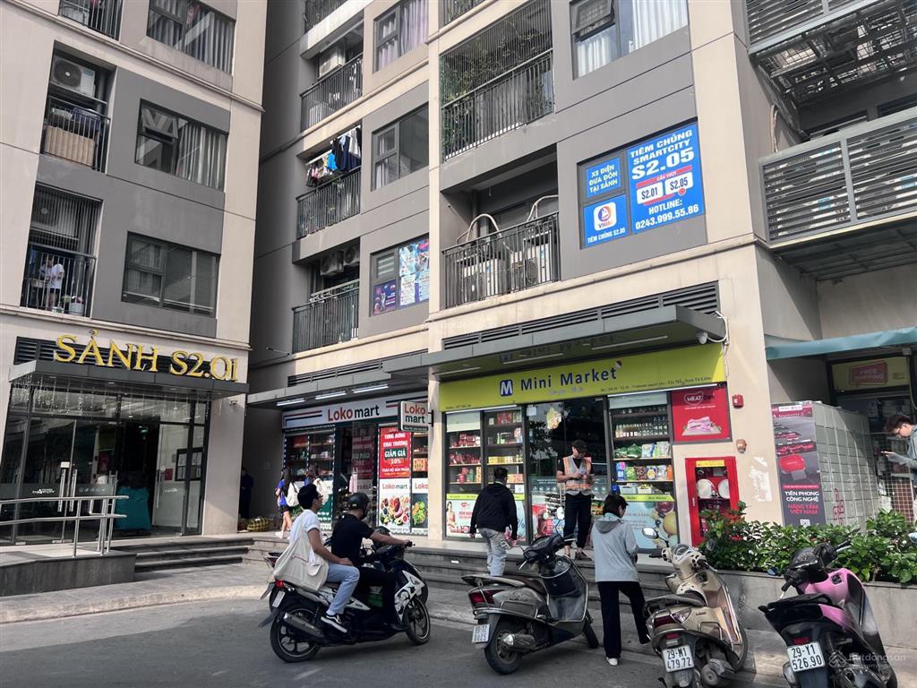 Bán căn shop nho nhỏ 35m2 cho thuê ổn định 360tr/năm. pháp lý rõ ràng tại chân đế tòa nhà