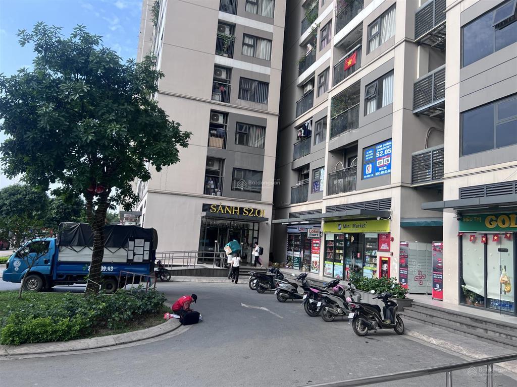 Bán căn shop nho nhỏ 35m2 cho thuê ổn định 360tr/năm. pháp lý rõ ràng tại chân đế tòa nhà